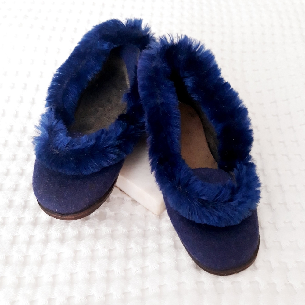 Vintage 1920's Children's Bed Slippers Blue Felt Wool Chenille Trim Wooden Sole - Picture 2 of 12